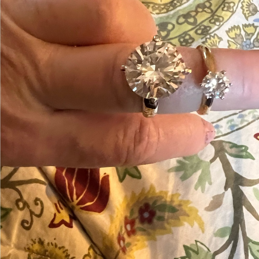 Solitaire Ring Round Large CZ stone Filigree Lacework on Box/Prongs Silver Plate - Picture 14 of 14